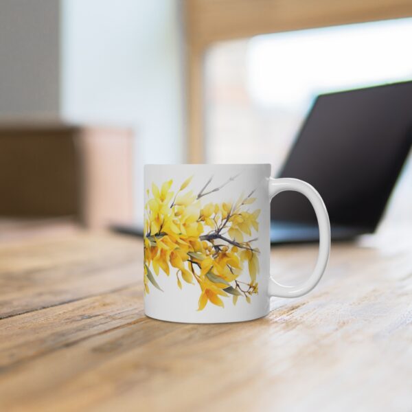 Weiße Keramik Tasse mit Forsythien im Aquarell – Frühlingshafte Naturdeko