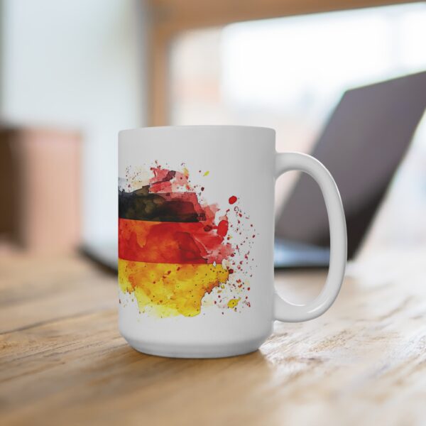 Deutschlandflagge Aquarell Tasse - Patriotischer Becher für Fußballfans und Nationalstolz