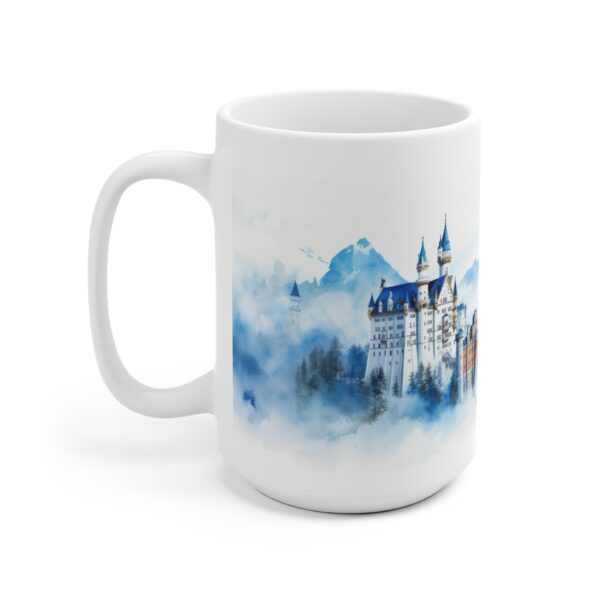 Weiße Tasse mit Neuschwanstein Motiv – Perfektes Geschenk für Reisefreunde und Wanderlustige