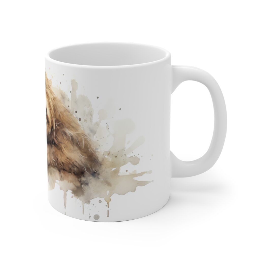 Sanfte Aquarellfarben zeigen ein Faultier auf einer wei&szlig;en Keramiktasse und greifen das entspannte Tiermotiv der Shotspace Faultier Tasse auf.