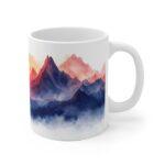 Berglandschaft Tasse mit Sonnenuntergang – Ideal für Bergfreunde, Kaffeetasse mit Komfort-Griff als Geschenk