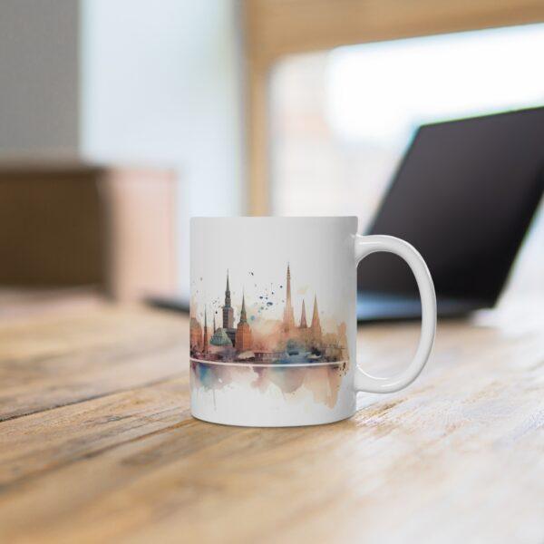 Aquarell Skyline Hamburg Kaffeetasse – Bedruckte Geschenkidee für Stadtliebhaber