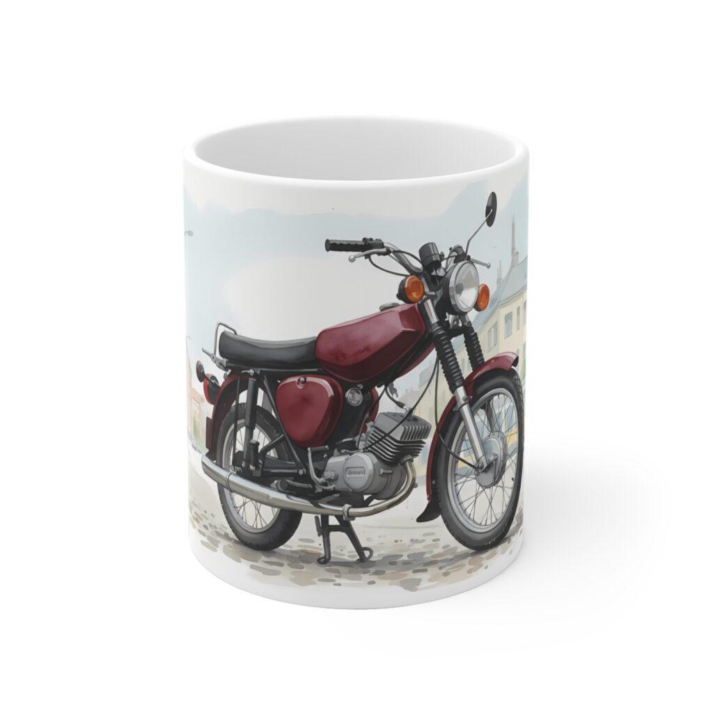 Simson S51 Tasse &ndash; DDR Kult-Moped als Aquarellmotiv in urbaner Stadtszene