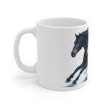 Schwarzes Pferd Aquarell Tasse - Dynamisches Laufmotiv in Aquarellkunst